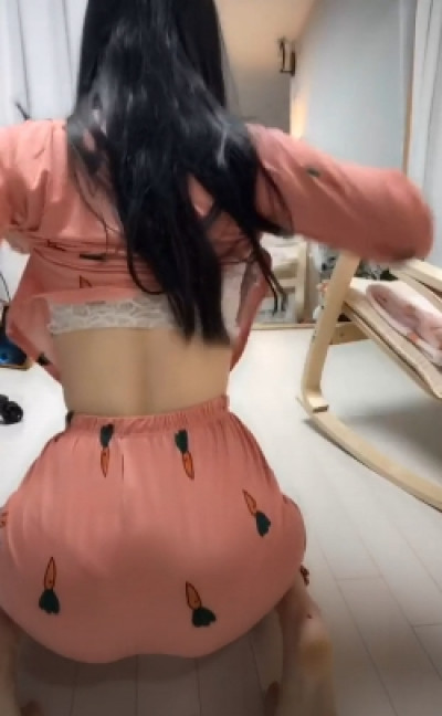 노출도 안하고 잠옷으로 꼴리는 BJㅅㄴ린4