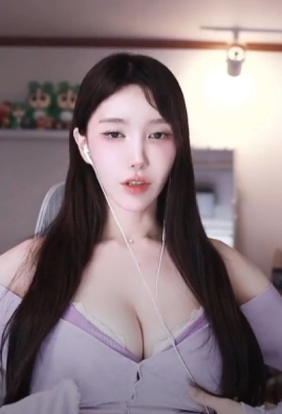 연보랏빛 겨우디