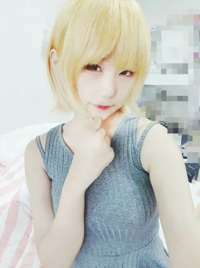 SO라넷으로도 유명했던 bjㅇㅎ솜이 레전드 ㅈㅇ영상